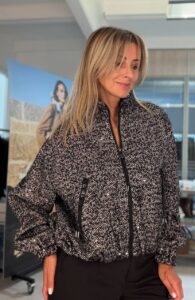 Куртка-бомбер твидовая с пайетками MaxMara