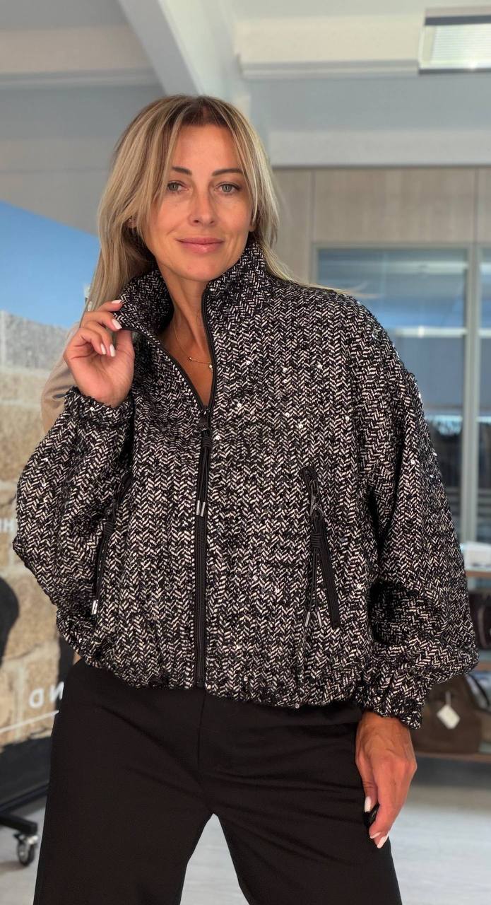 Куртка-бомбер твидовая с пайетками MaxMara