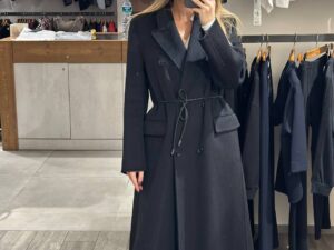 Пальто двубортное Seventy MaxMara