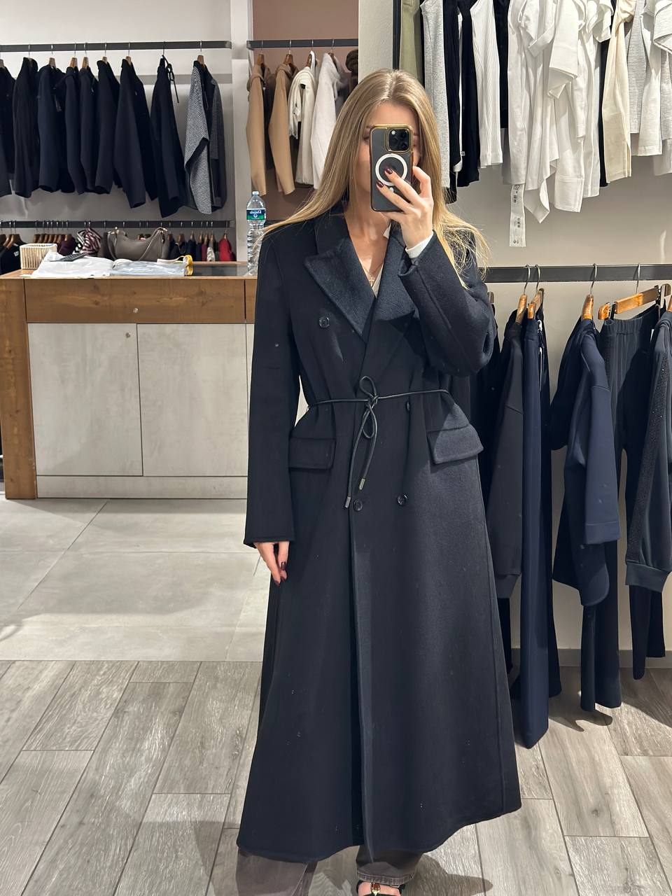 Пальто двубортное Seventy MaxMara