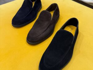 Лоферы замшевые мужские Doucals MaxMara