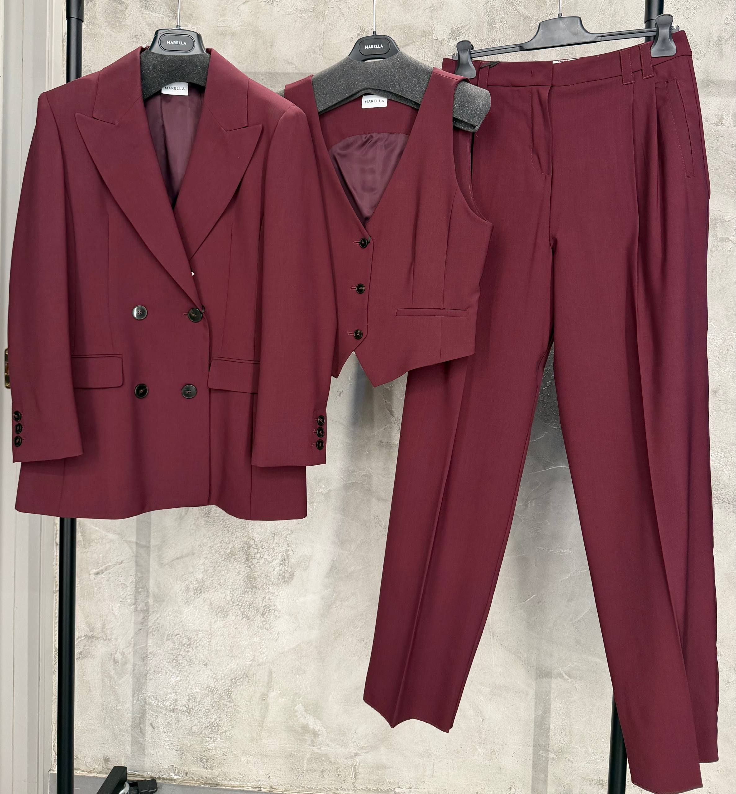 Брючный костюм Marella MaxMara