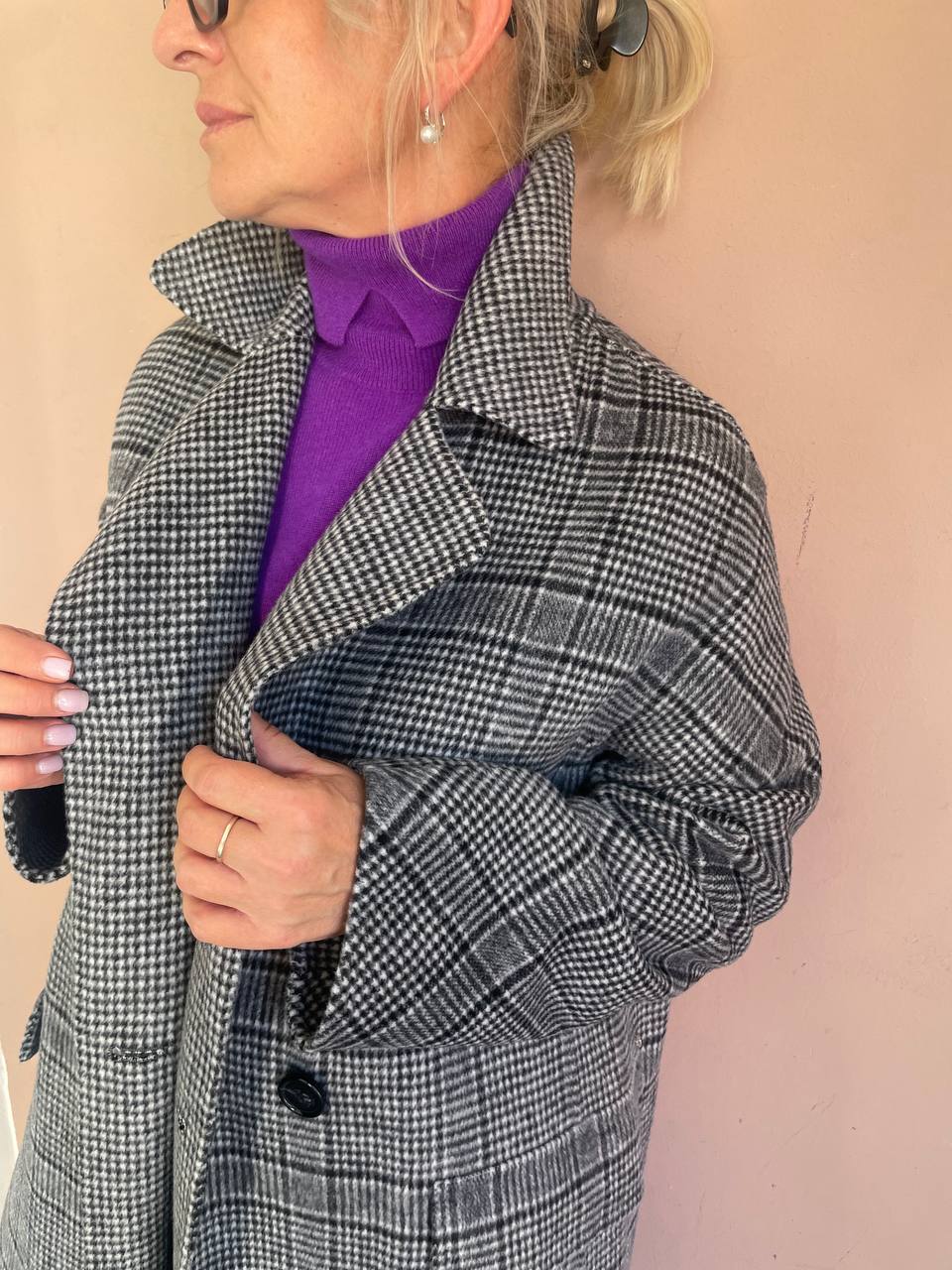 Пальто женское в клетку MaxMara