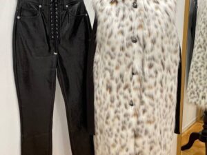 Брюки лаковые Dolce Gabbana Dolce