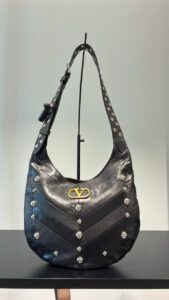 Сумка Valentino Garavani VLogo Valentino