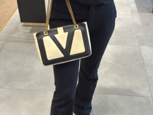 Сумка Valentino Garavani Valentino Outlet