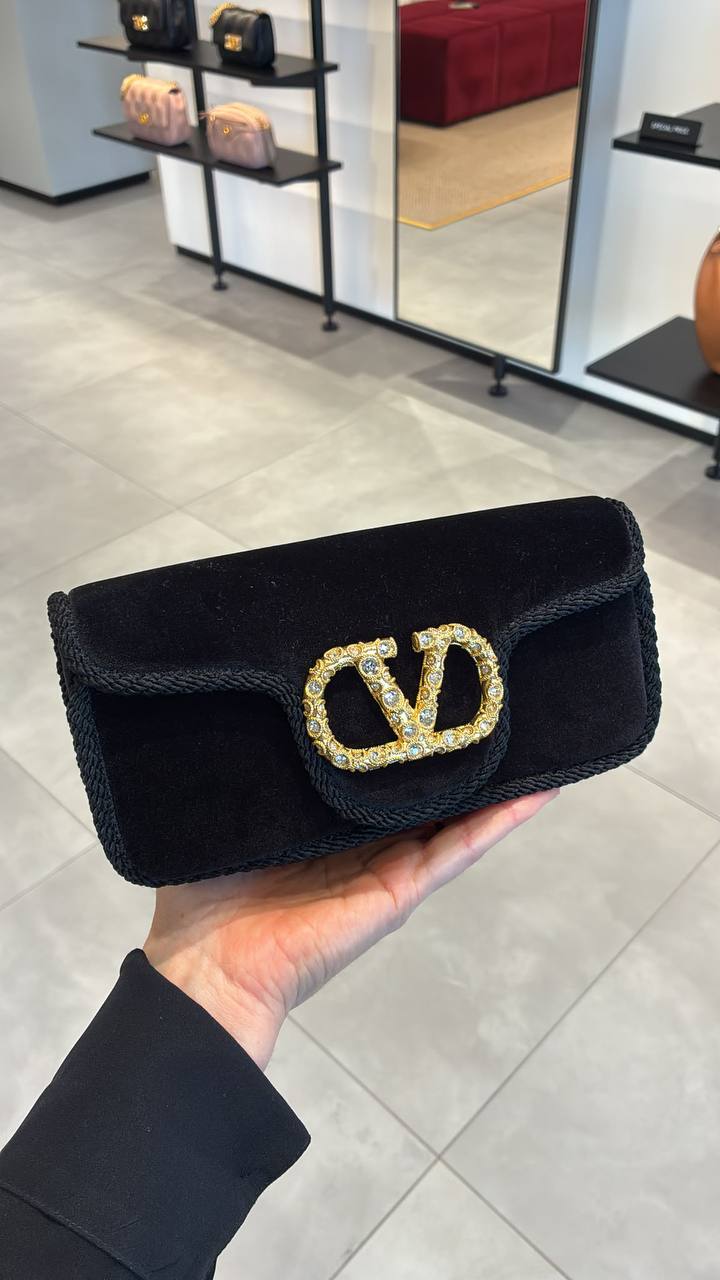 Сумка бархатная Valentino Garavani Valentino