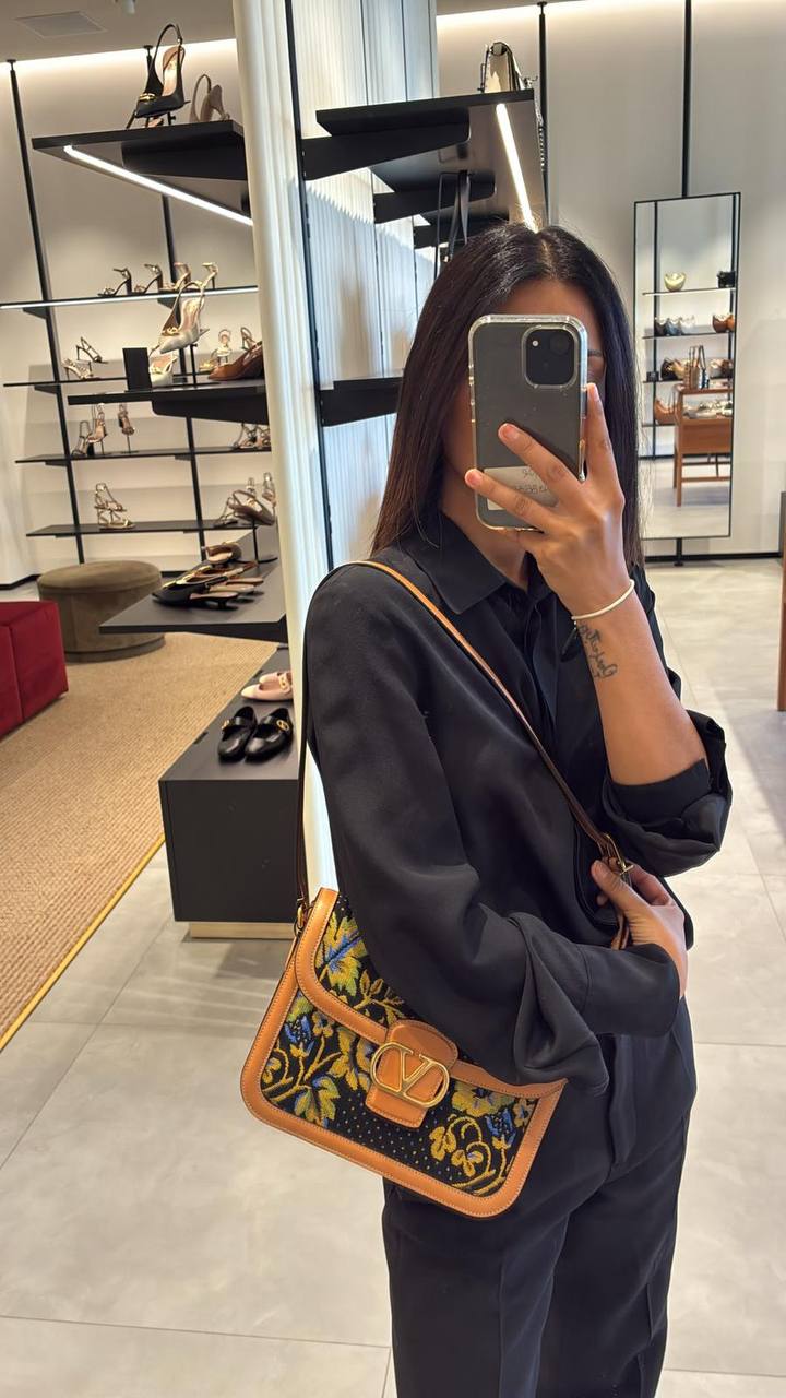 Сумка Valentino Garavani Valentino Outlet