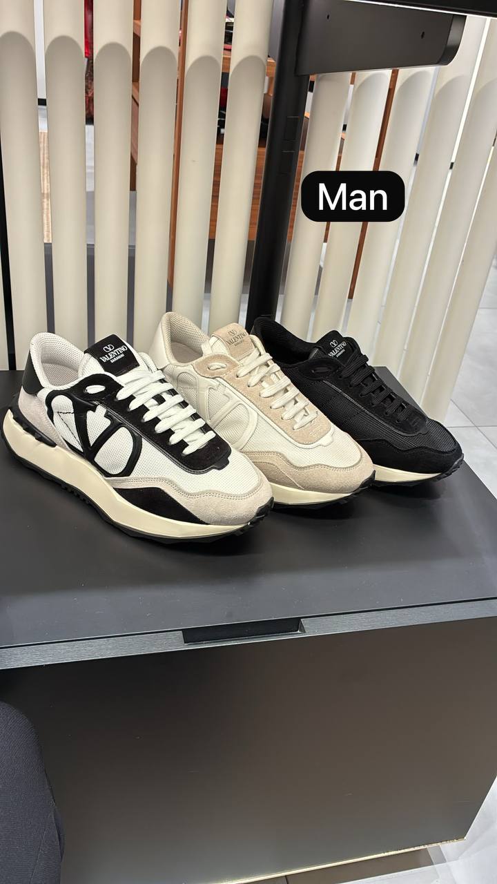 Кроссовки Valentino Garavani Valentino Outlet 2