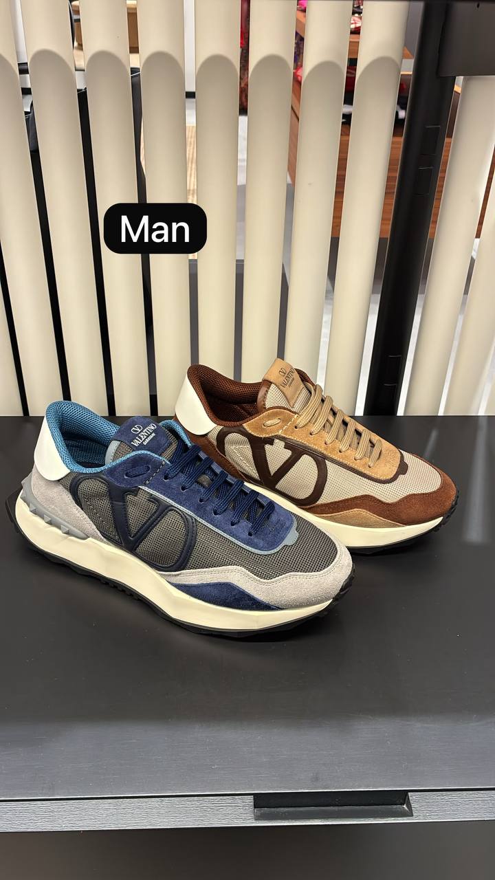 Кроссовки Valentino Garavani Valentino Outlet