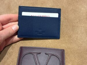 Картхолдер кожаный Valentino Garavani Valentino