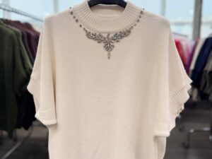 Джемпер Imperial с кристаллами