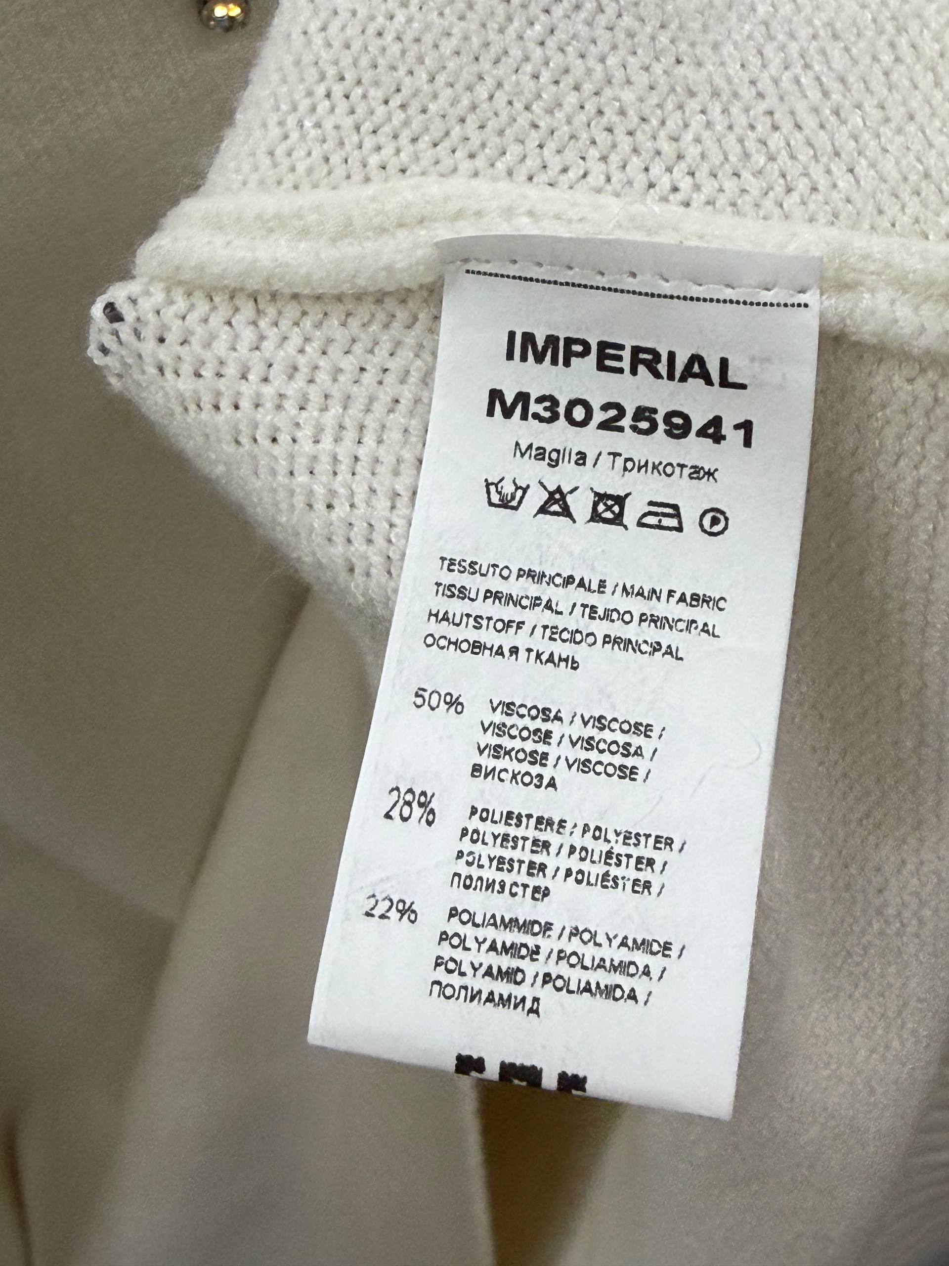 Джемпер Imperial с кристаллами