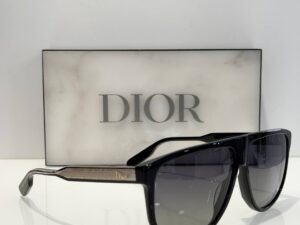 Очки солнцезащитные Dior