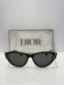 Очки солнцезащитные Dior 2