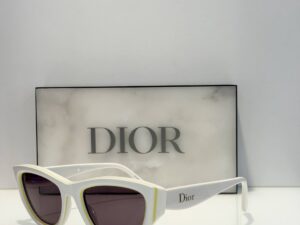 Очки солнцезащитные Dior — фото 1 Очки солнцезащитные Dior