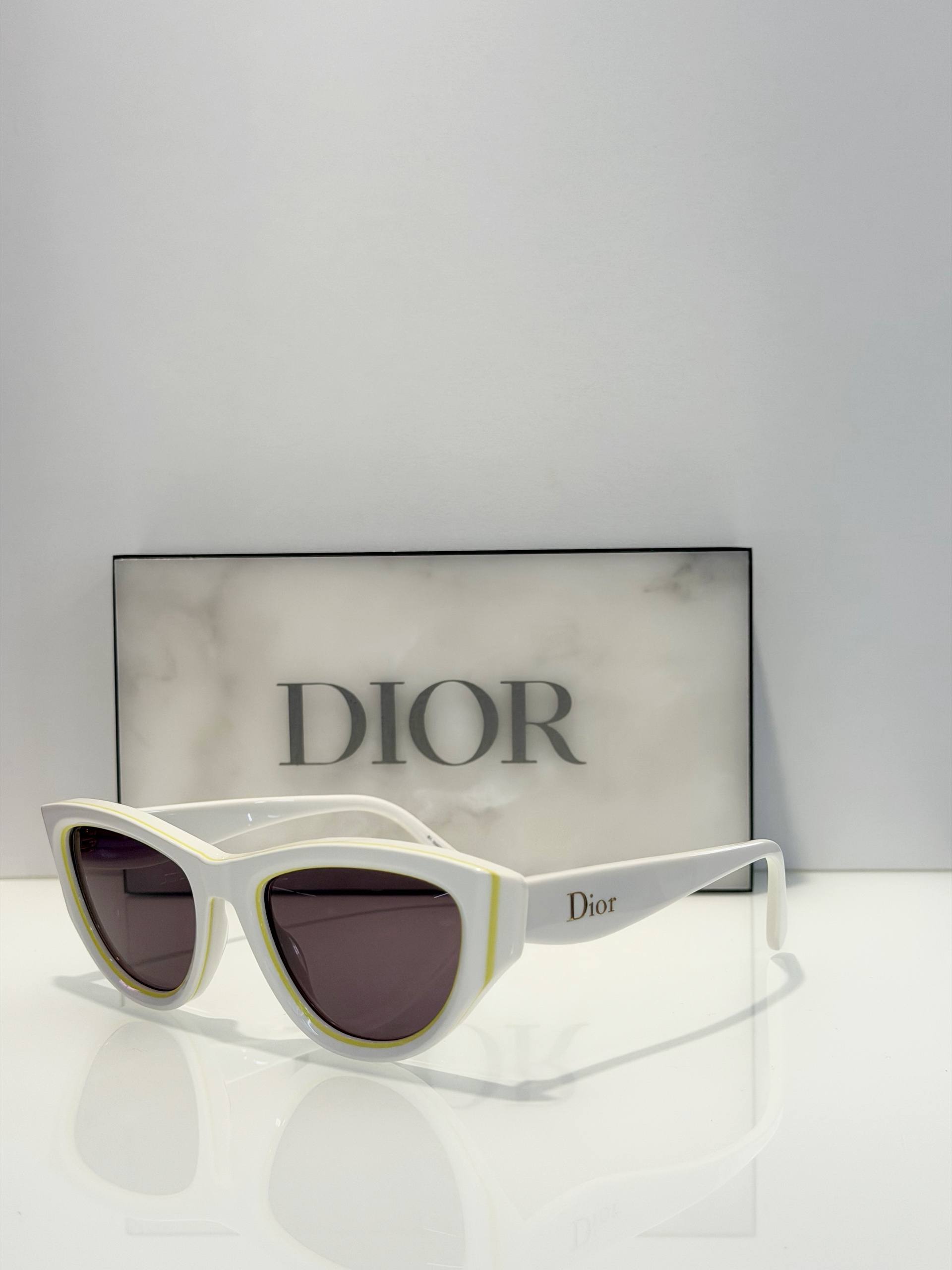 Очки солнцезащитные Dior
