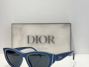 Очки солнцезащитные Dior — фото 1 Очки солнцезащитные Dior