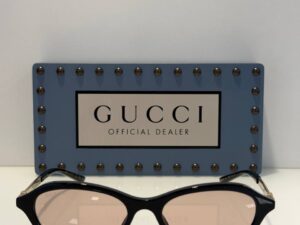 Солнцезащитные очки Gucci 2