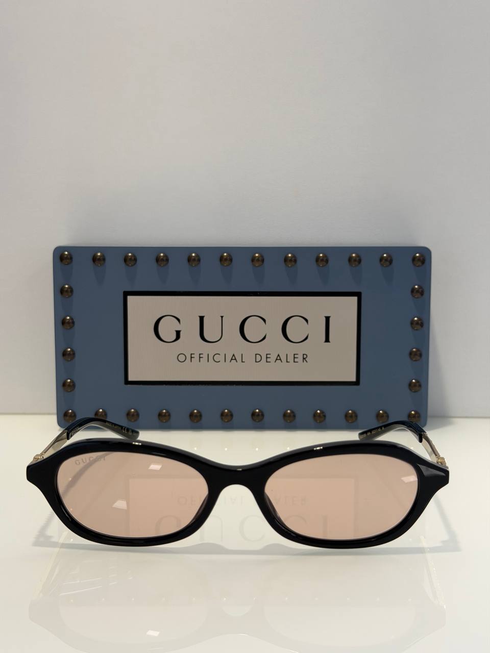 Солнцезащитные очки Gucci 2
