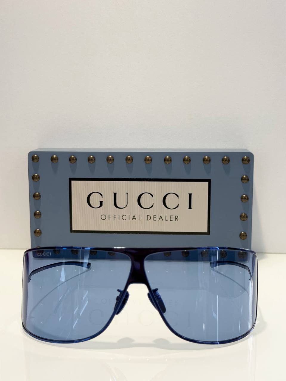 Солнцезащитные очки Gucci