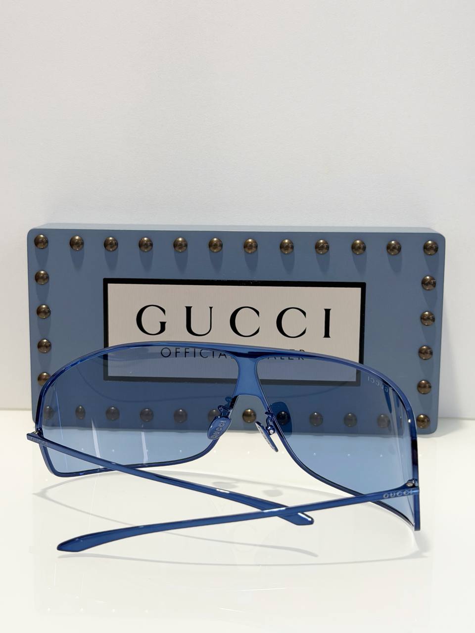 Солнцезащитные очки Gucci