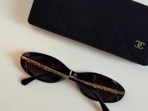 Солнцезащитные очки Chanel 2 — фото 1 Солнцезащитные очки Chanel 2