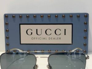 Солнцезащитные очки Gucci 2