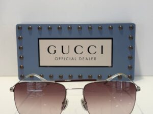 Солнцезащитные очки Gucci