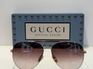 Солнцезащитные очки Gucci 2 3