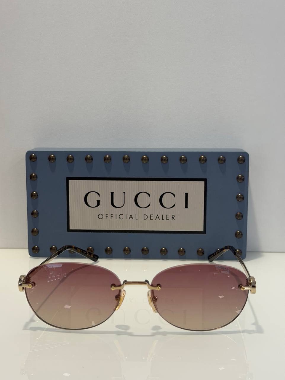 Солнцезащитные очки Gucci 2 3