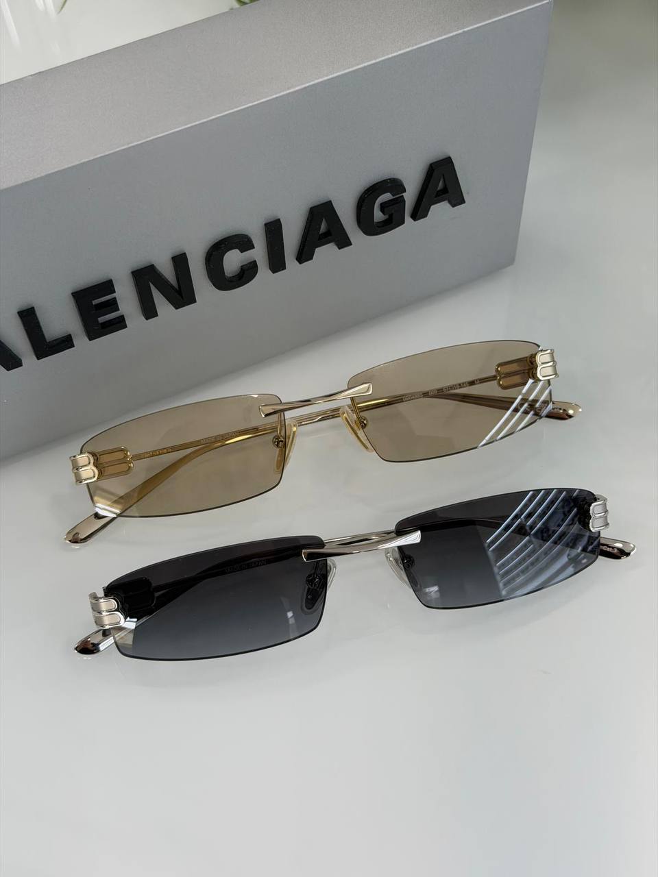 Солнцезащитные очки Balenciaga