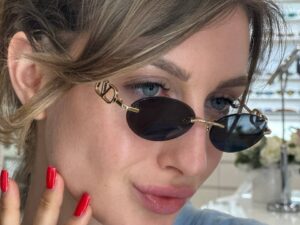 Солнцезащитные очки Valentino 2