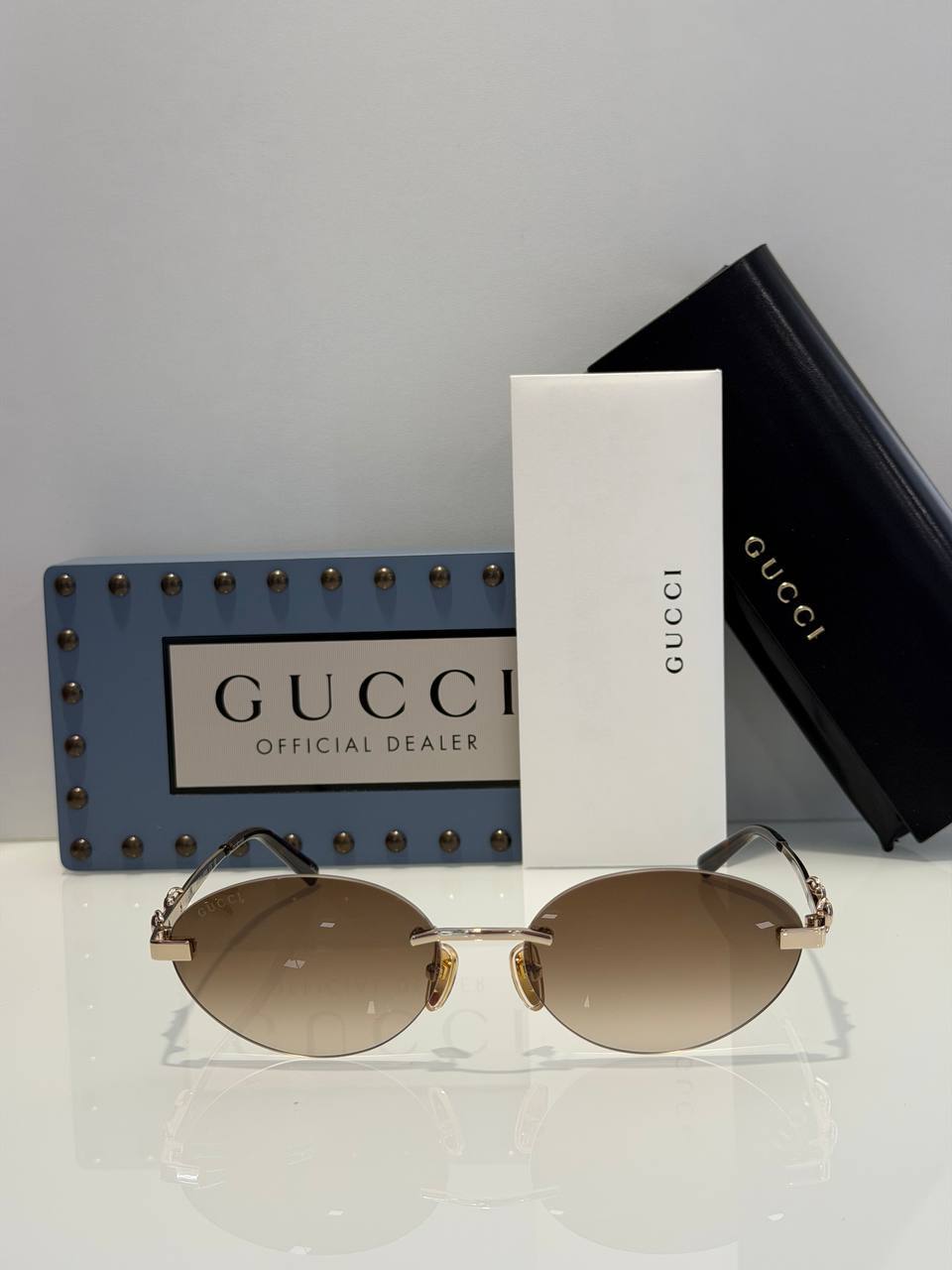 Солнцезащитные очки Gucci 2