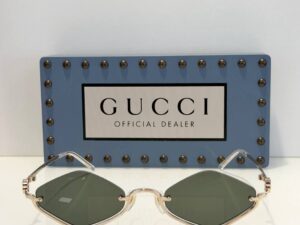 Солнцезащитные очки Gucci