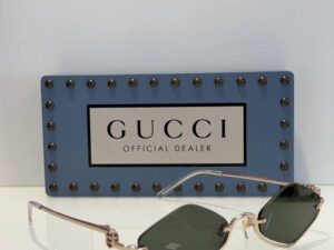 Солнцезащитные очки Gucci