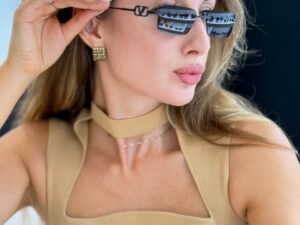 Очки солнцезащитные Valentino
