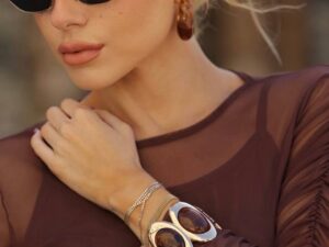 Очки солнцезащитные Prada