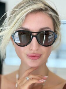 Солнцезащитные очки Chanel