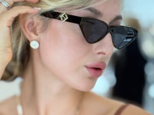 Солнцезащитные очки Fendi 2