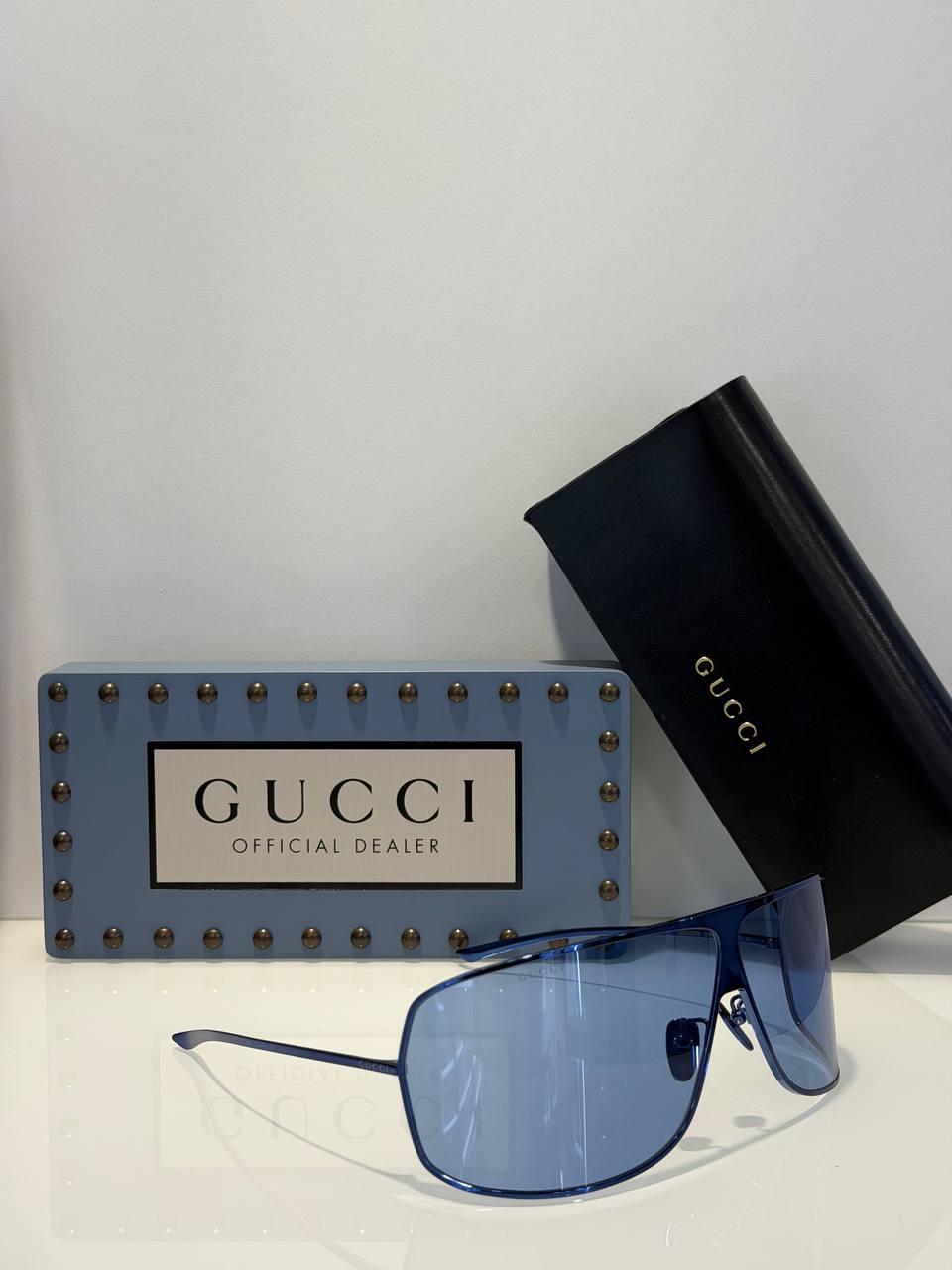 Солнцезащитные очки Gucci 2