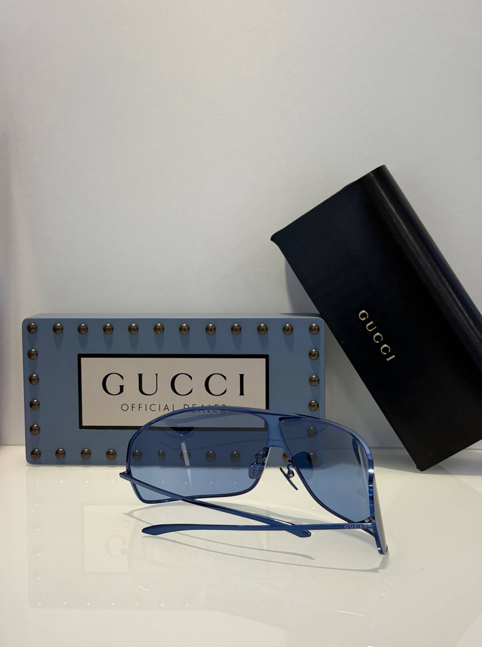 Солнцезащитные очки Gucci 2