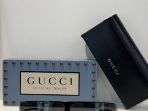 Солнцезащитные очки Gucci