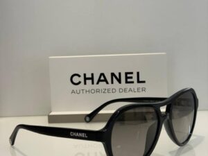 Очки солнцезащитные Chanel