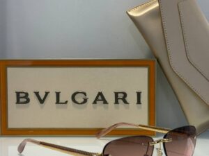 Солнцезащитные очки Bvlgari