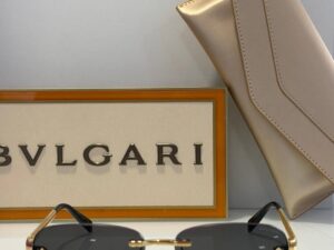 Солнцезащитные очки Bvlgari — фото 1 Солнцезащитные очки Bvlgari