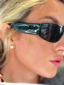 Солнцезащитные очки Chanel