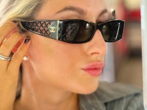 Очки солнцезащитные Chanel 2 3 — фото 1 Очки солнцезащитные Chanel 2 3