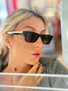 Солнцезащитные очки Chanel