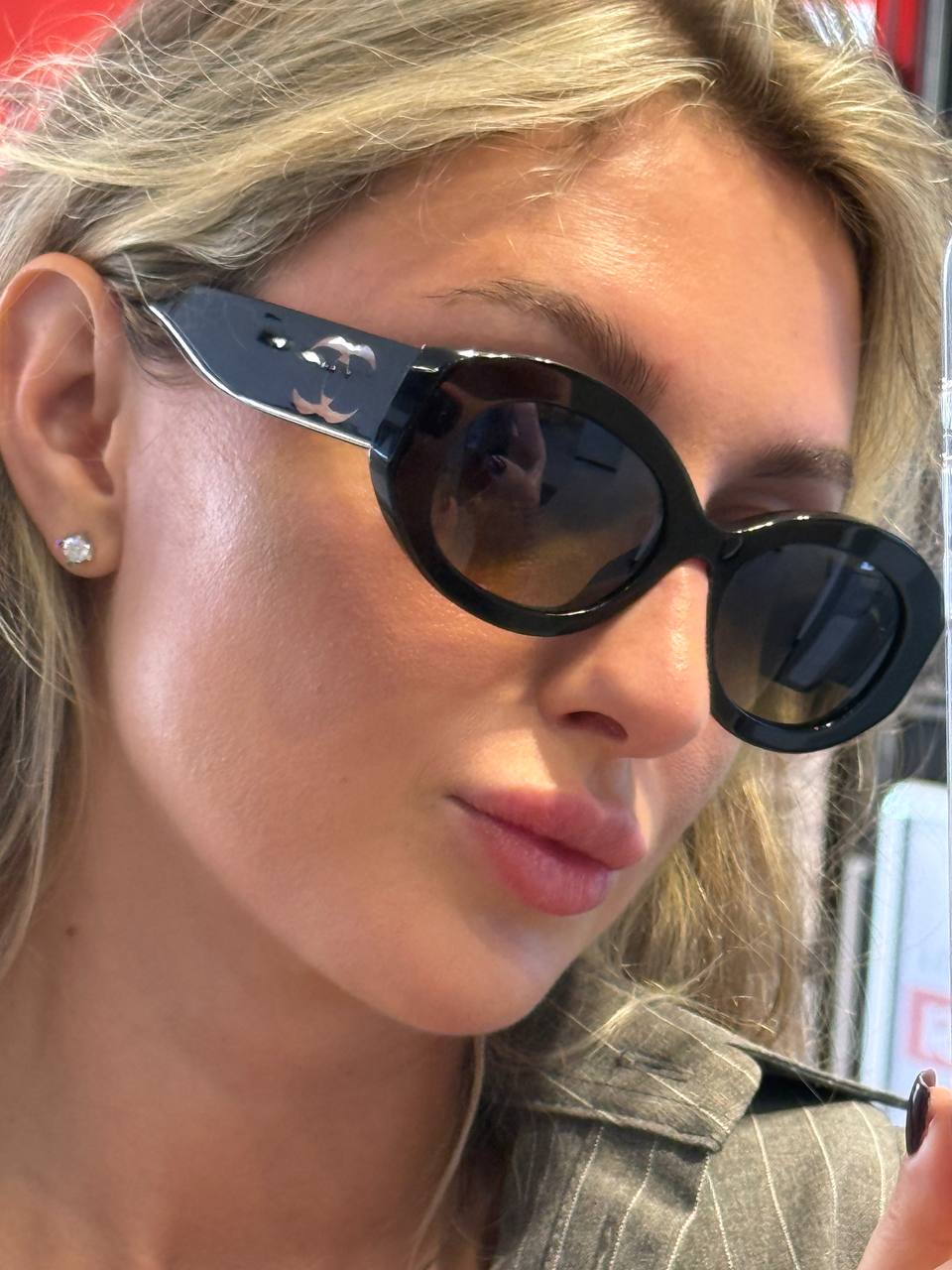 Очки солнцезащитные Chanel 2